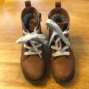 Size 9 toddler boots